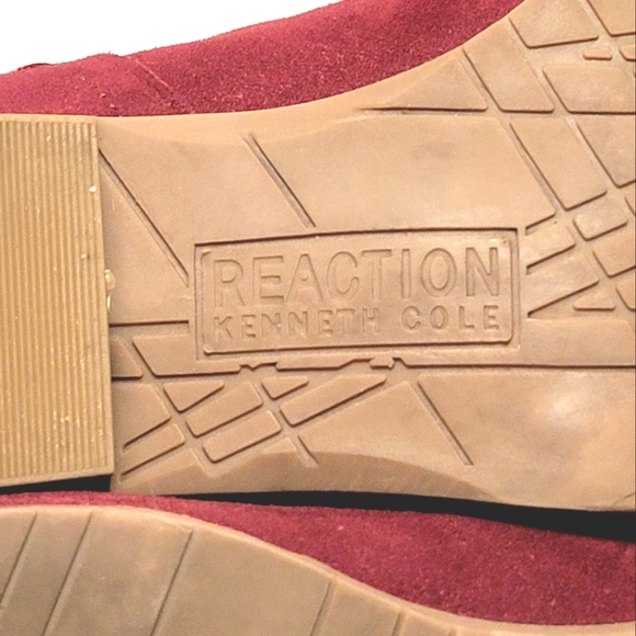 KENNETH COLE REACTION Side Skip Wine Ankle Boots - Picture 5 of 7